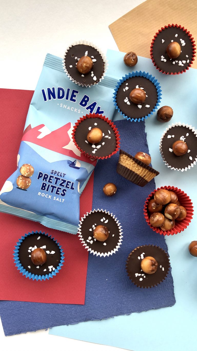 Bite Size Pretzel Peanut Butter Cup Cakes